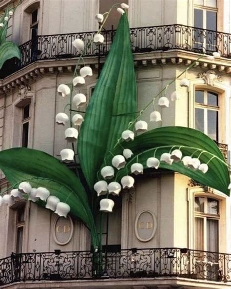 christian dior show with model wore lily flowers|christian dior lucky fragrance.